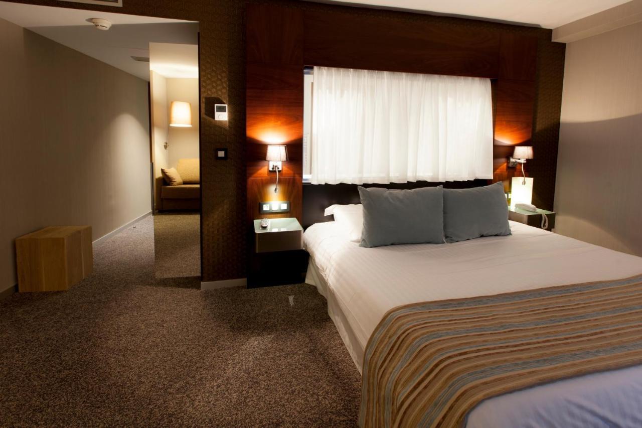Alysson Hotel 4*